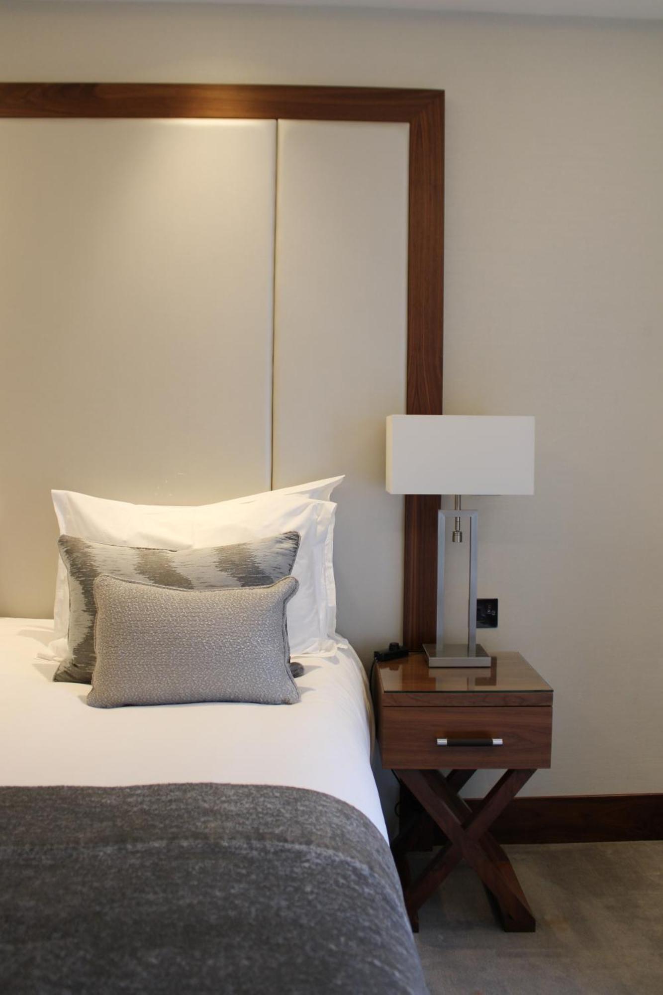 One Warwick Park Hotel Ройал-Танбридж-Уэльс Экстерьер фото